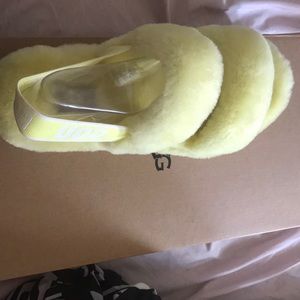 Ugg fur sandals